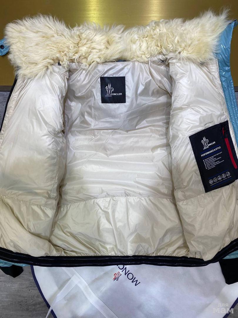 Нутан актриса. Мон клер. Mon claire. Кроссовки монклер. Мон клер.